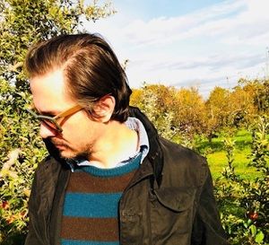 Meet your Posher, Charles x.